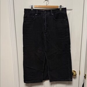 Denim Forum Black Pencil Skirt